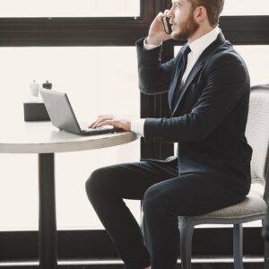 Ata de aumento do capital social por novas entradas em dinheiro com emissão de novas participações sociais para o sócio único